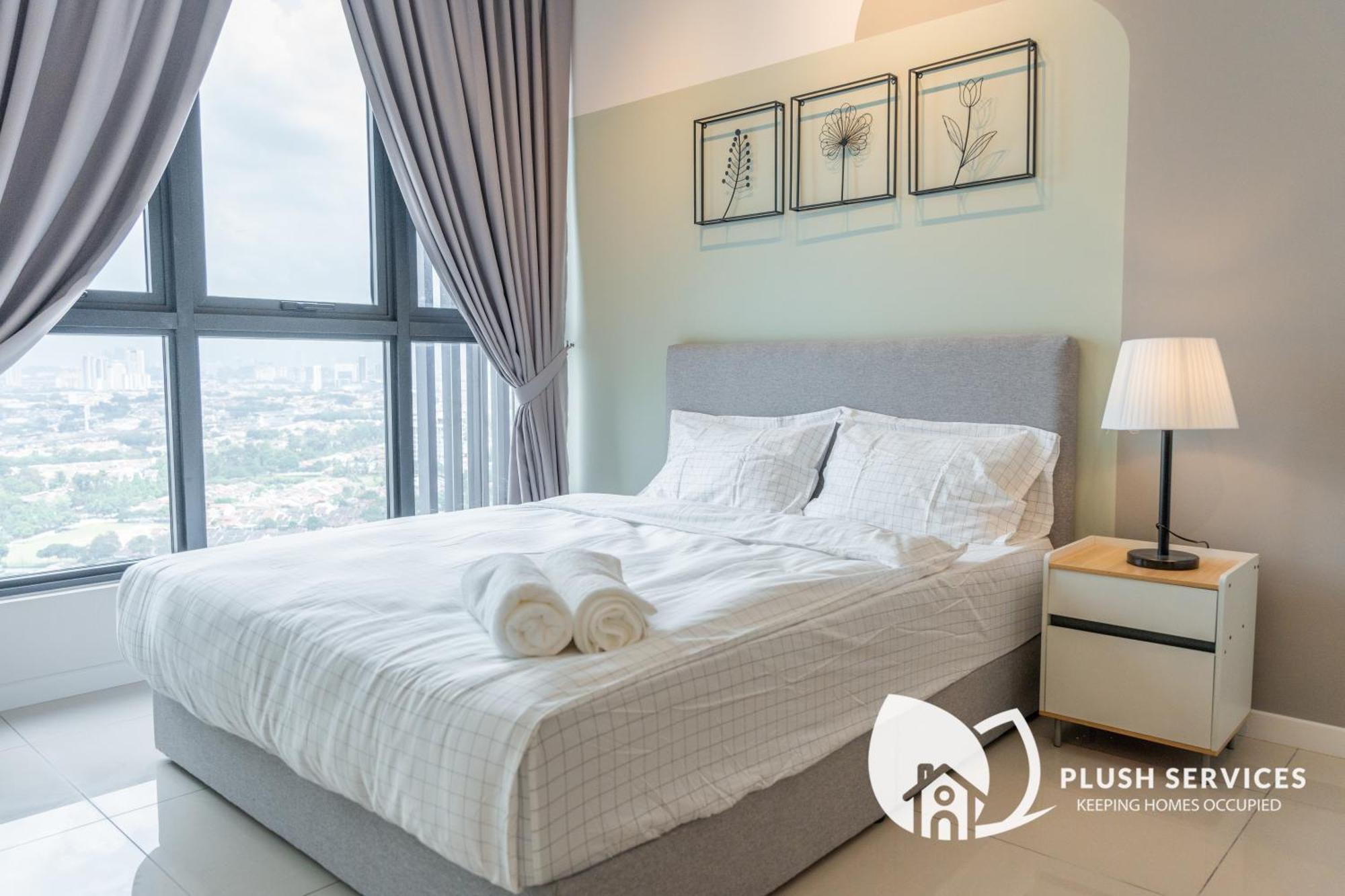 Highpark Suites At Petaling Jaya, Kelana Jaya By Plush ภายนอก รูปภาพ