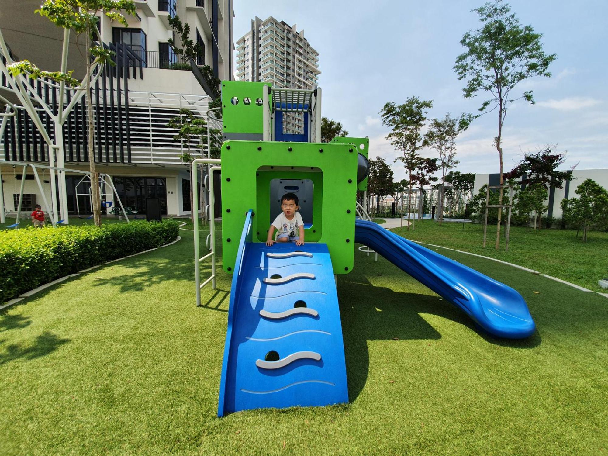 Highpark Suites At Petaling Jaya, Kelana Jaya By Plush ภายนอก รูปภาพ