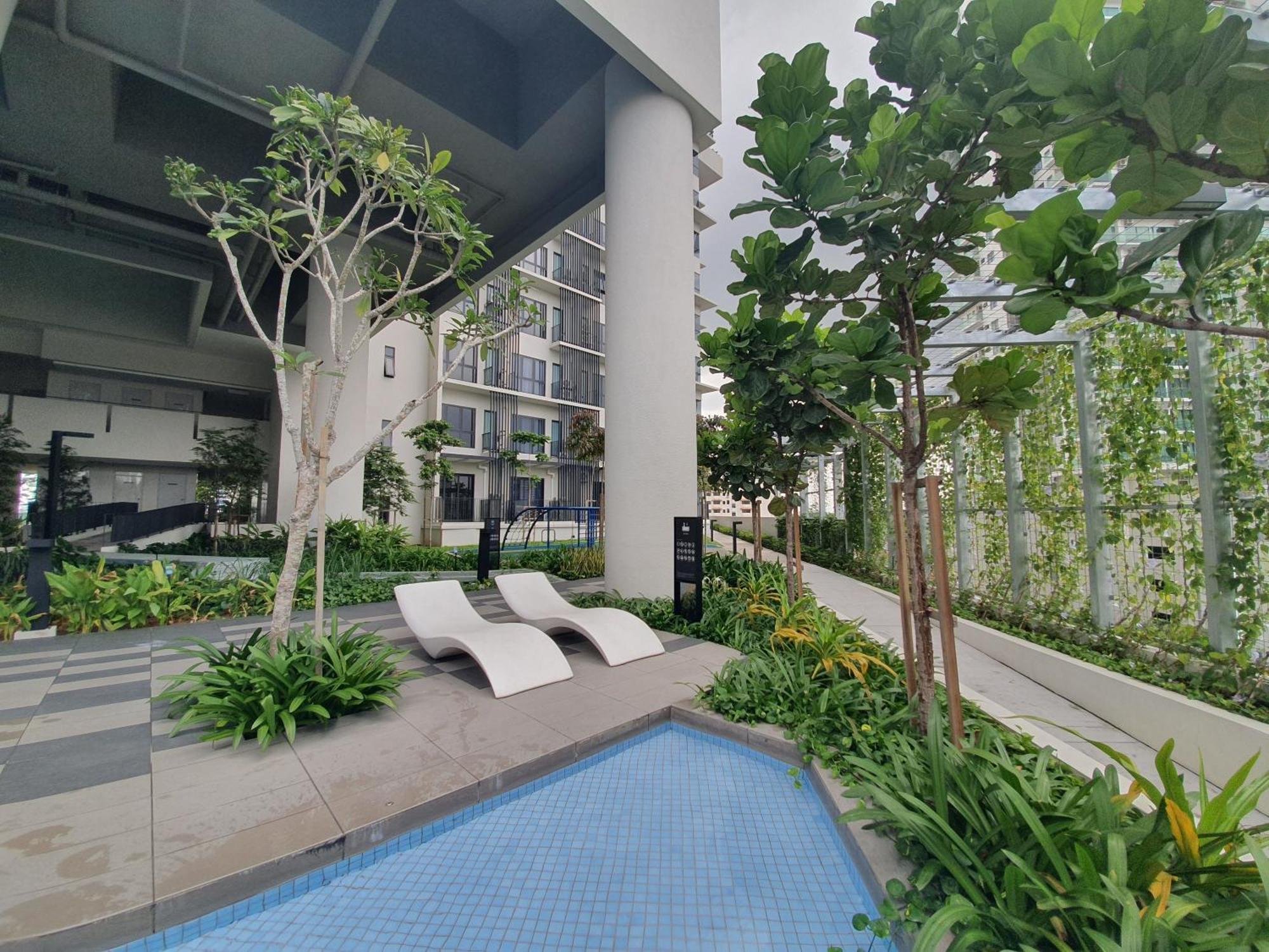 Highpark Suites At Petaling Jaya, Kelana Jaya By Plush ภายนอก รูปภาพ